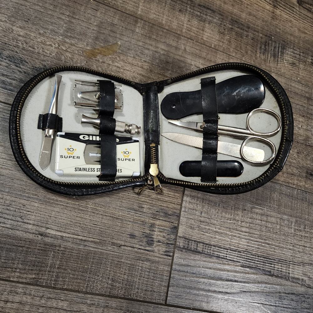 Vintage Leather Mens Grooming Kit CC